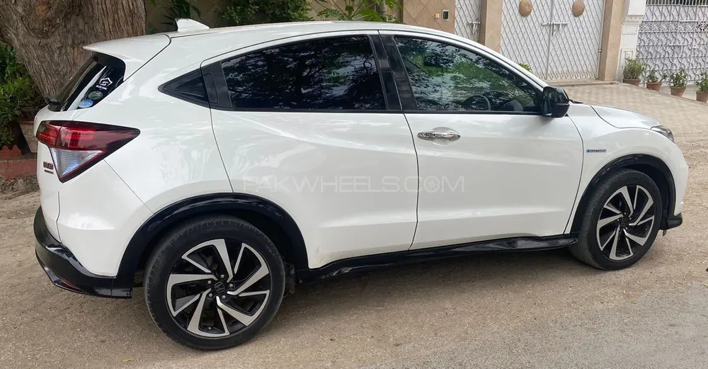 Honda Vezel 2016 for Sale in Karachi Honda Vezel 2016 for Sale in Karachi Image-5