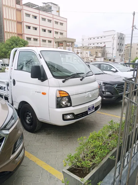 ہنڈائی ایچ-100 2025 for Sale in کراچی Image-1