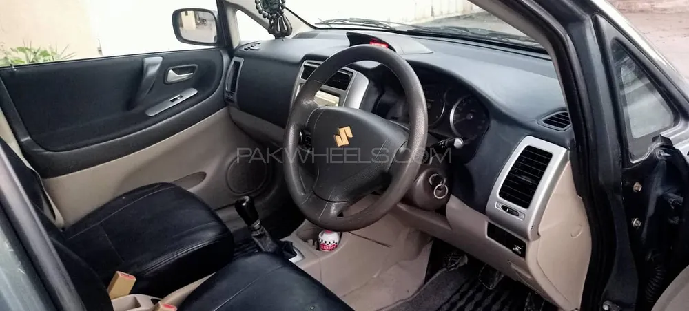 Suzuki Liana 2006 for Sale in Lahore Image-1
