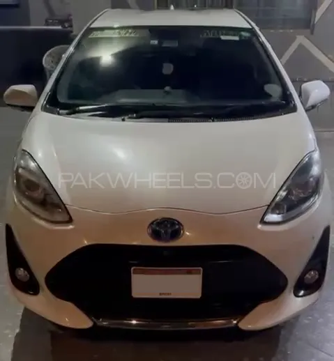 Toyota Aqua 2019 for Sale in Karachi Image-1