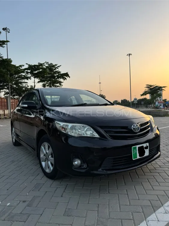 Toyota Corolla 2011 for Sale in Lahore Image-1