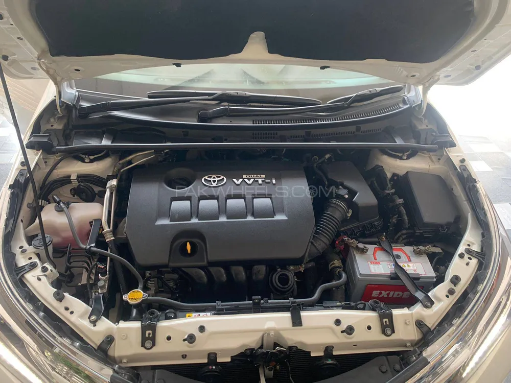 Toyota Corolla 2022 for Sale in Islamabad Image-1
