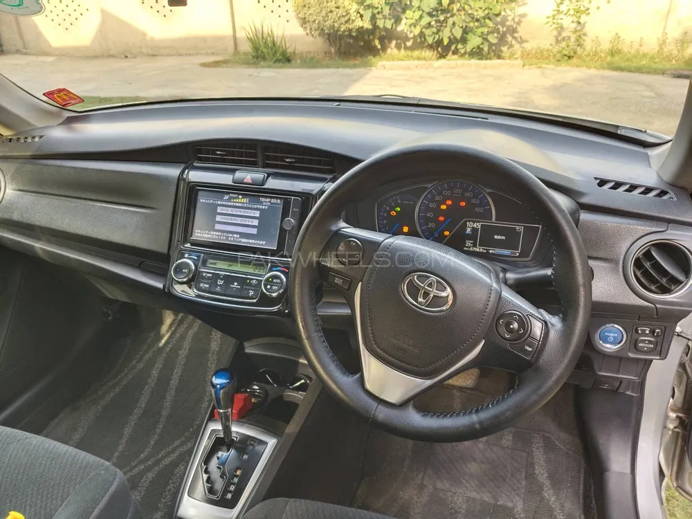 Toyota Corolla Axio 2014 for Sale in Nowshera Toyota Corolla Axio 2014 for Sale in Nowshera Image-2