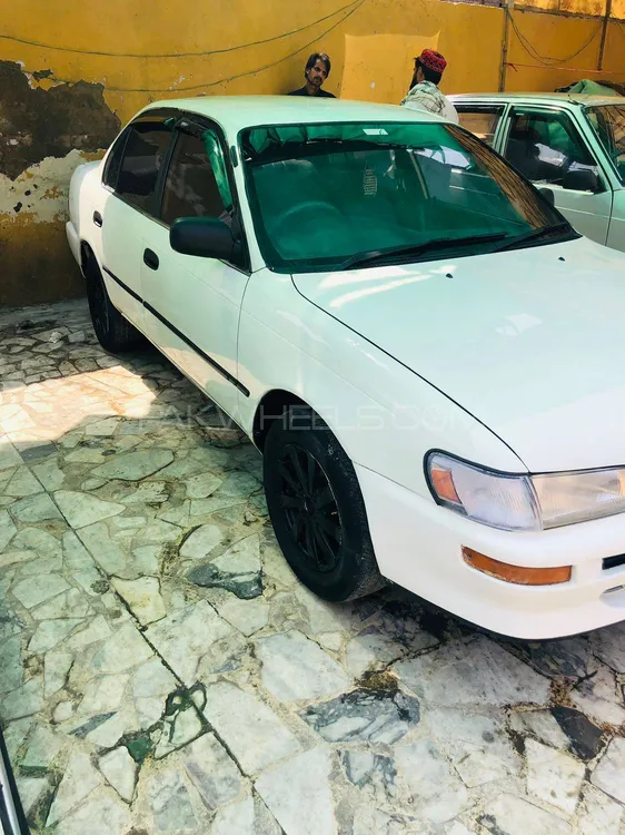 Toyota Corolla 1999 for Sale in Peshawar Image-1