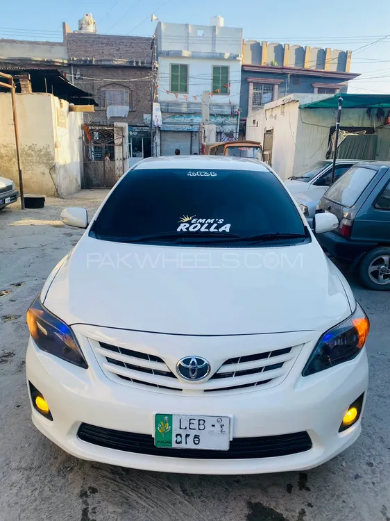 Toyota Corolla 2011 for Sale in Peshawar Image-1