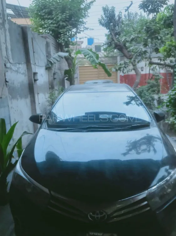 Toyota Corolla 2016 for Sale in Lahore Image-1