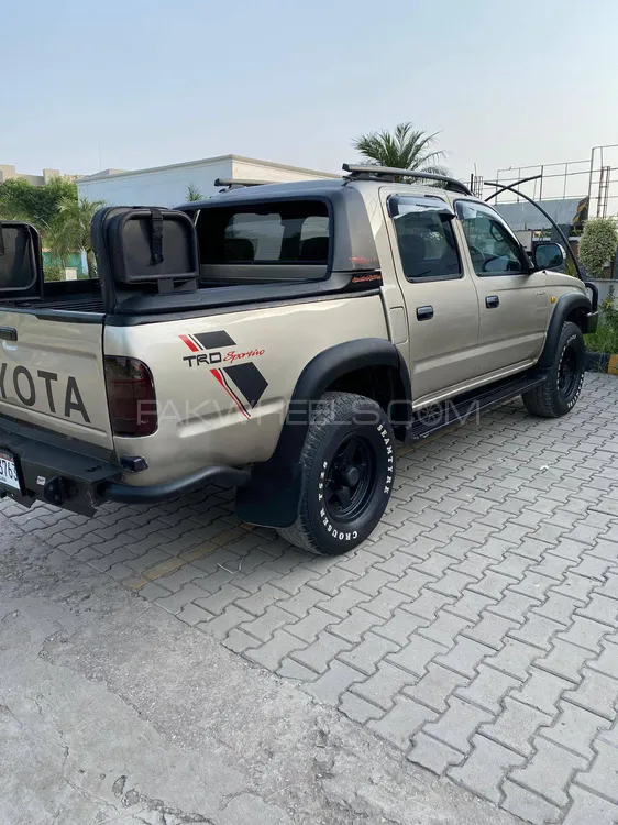 Toyota Hilux 2003 for Sale in Islamabad Image-1