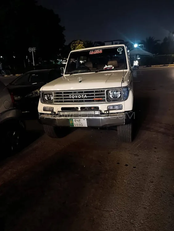 Toyota Land Cruiser 1991 for Sale in Islamabad Image-1