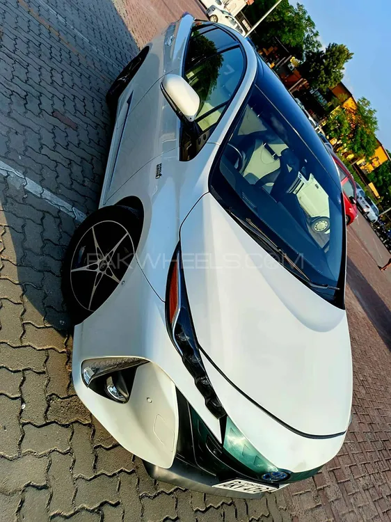 Toyota Prius 2017 for Sale in Rawalpindi Image-1