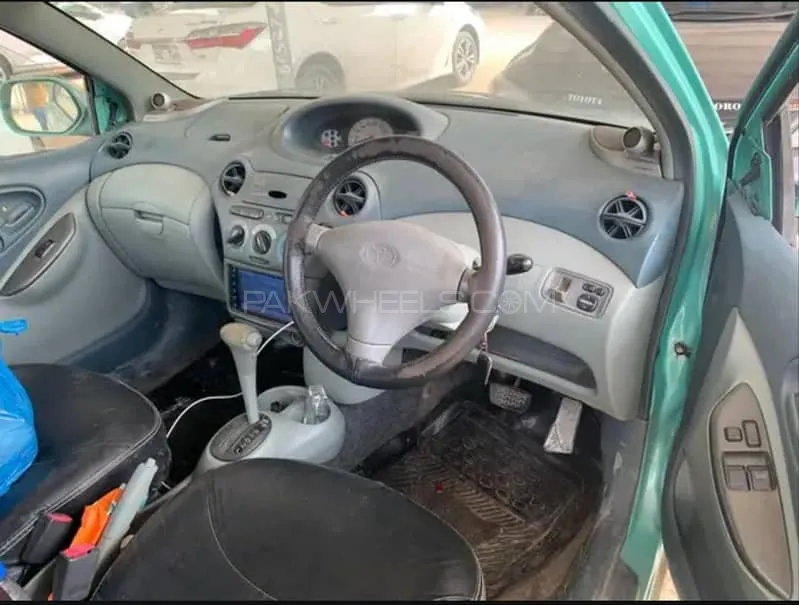 Toyota Vitz 1999 for Sale in Karachi Image-1