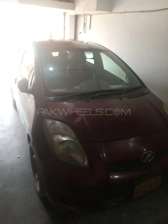 Toyota Vitz 2010 for Sale in Karachi Image-1