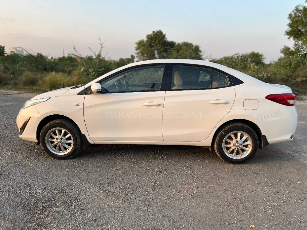 Toyota Yaris Sedan 2020 for Sale in Sargodha Toyota Yaris Sedan 2020 for Sale in Sargodha Image-4