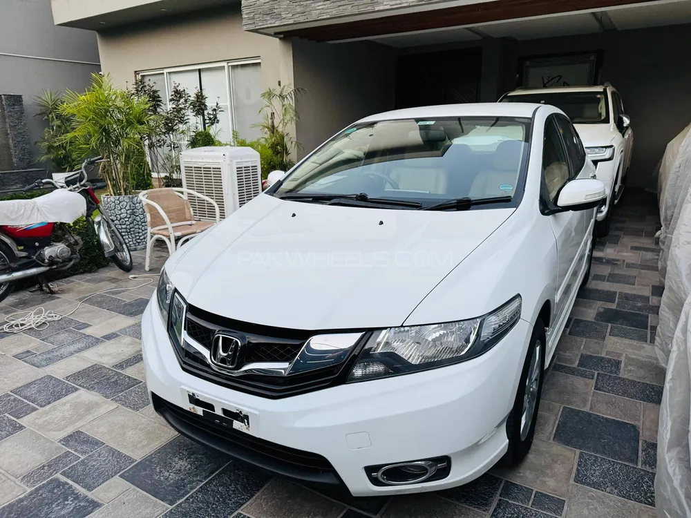 Honda City 2018 for Sale in Faisalabad Image-1