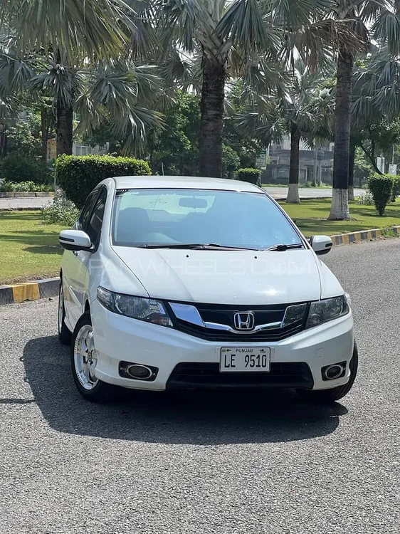 Honda City 2018 for Sale in Lahore Image-1