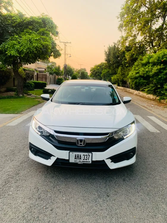 Honda Civic 2017 for Sale in Lahore Image-1