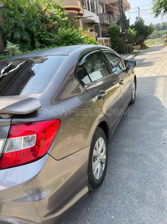 ہونڈا سوک 2013 for Sale in لاہور ہونڈا سوک 2013 for Sale in لاہور Image-3