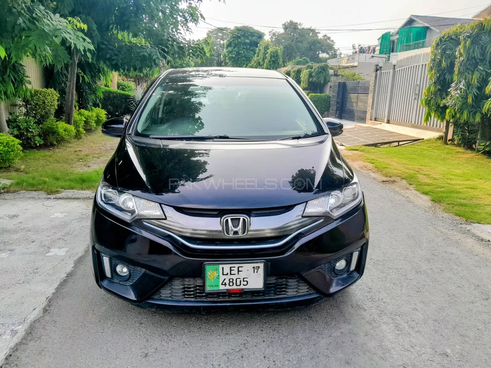Honda Fit 2014 for Sale in Lahore Image-1