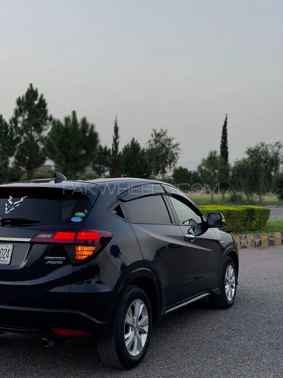 Honda Vezel 2019 for Sale in Islamabad Image-1
