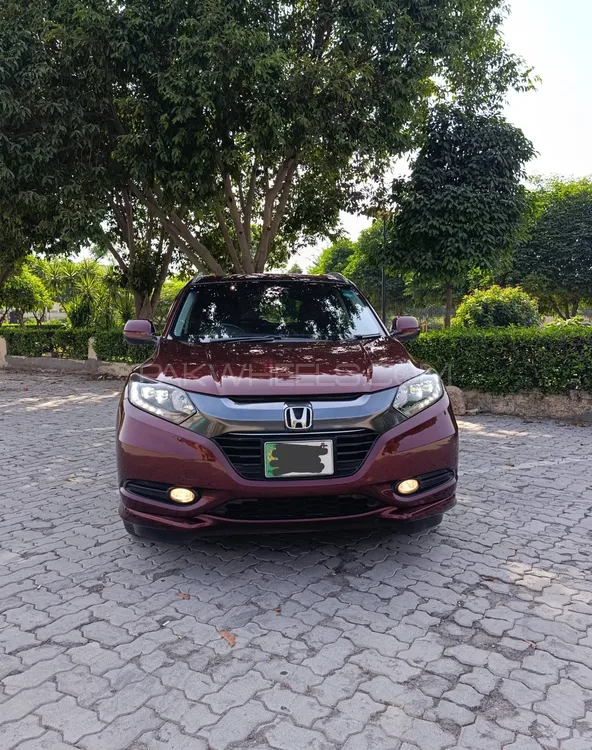 Honda Vezel 2014 for Sale in Lahore Image-1