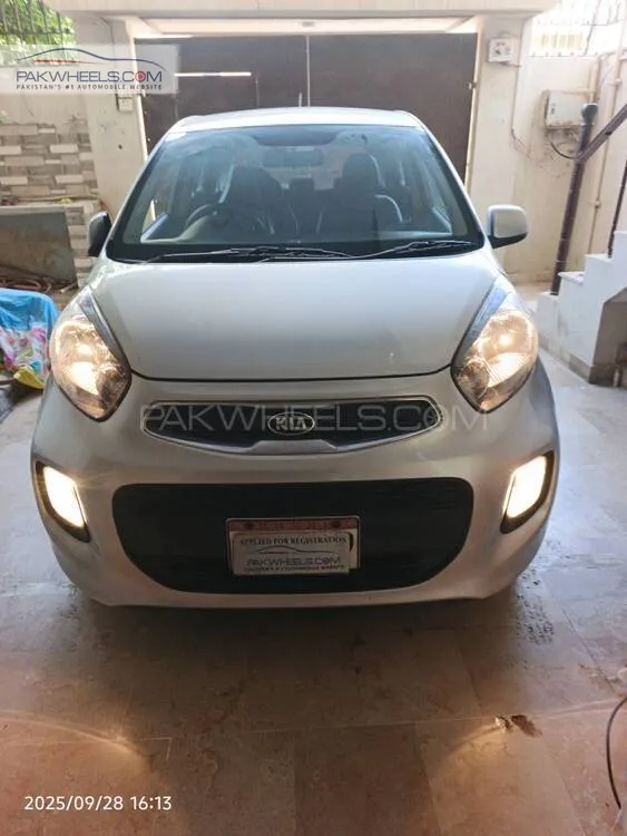 KIA Picanto 2023 for Sale in Karachi Image-1