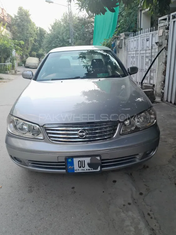 Nissan Sunny 2010 for Sale in Islamabad Image-1