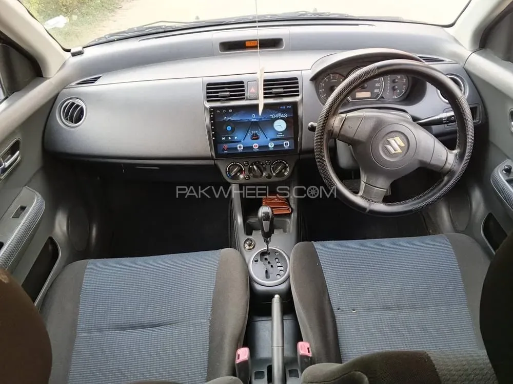 Suzuki Swift 2011 for Sale in Islamabad Image-1