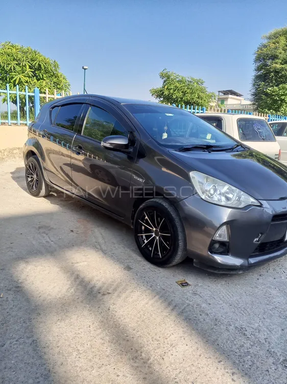 Toyota Aqua 2012 for Sale in Islamabad Image-1