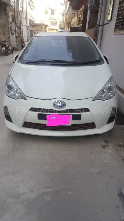Toyota Aqua 2014 for Sale in Islamabad Image-1