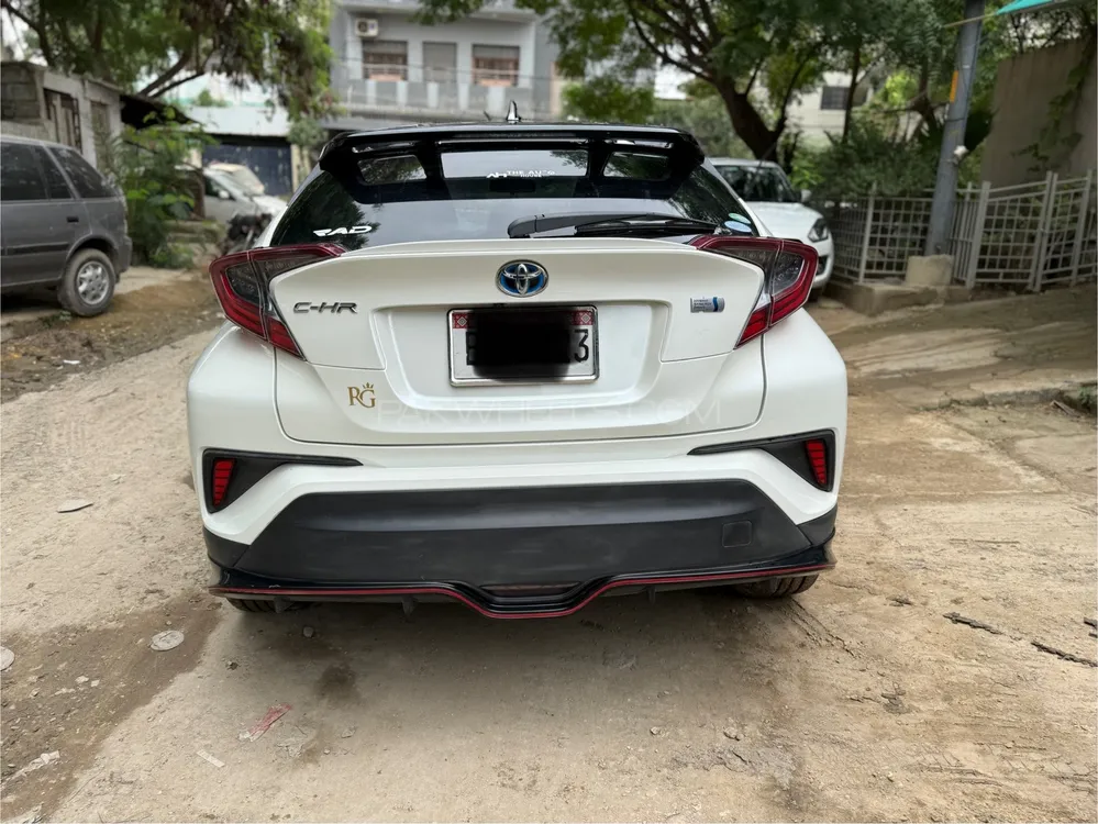 Toyota C-HR 2018 for Sale in Karachi Image-1