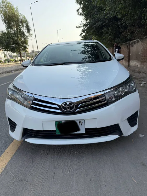 Toyota Corolla 2017 for Sale in Lahore Image-1