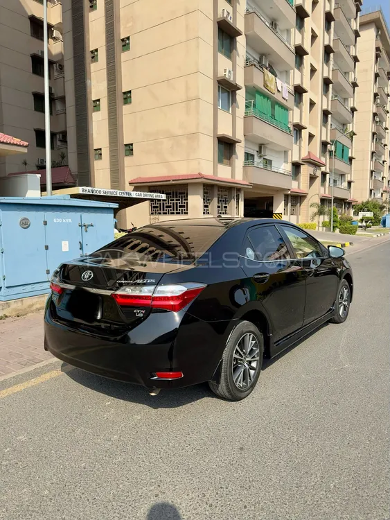 Toyota Corolla 2020 for Sale in Lahore Image-1