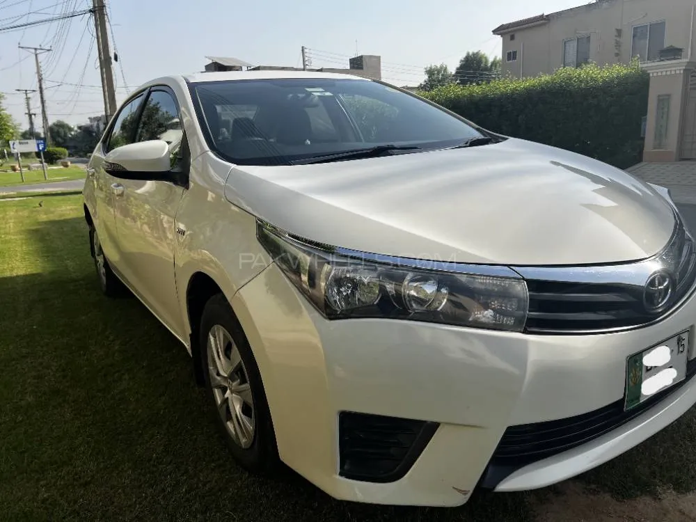 Toyota Corolla 2015 for Sale in Lahore Image-1