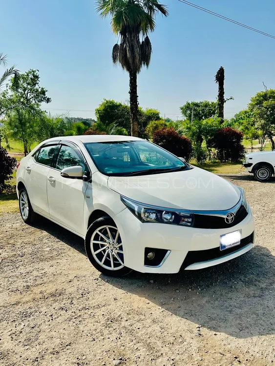 Toyota Corolla 2016 for Sale in Islamabad Image-1