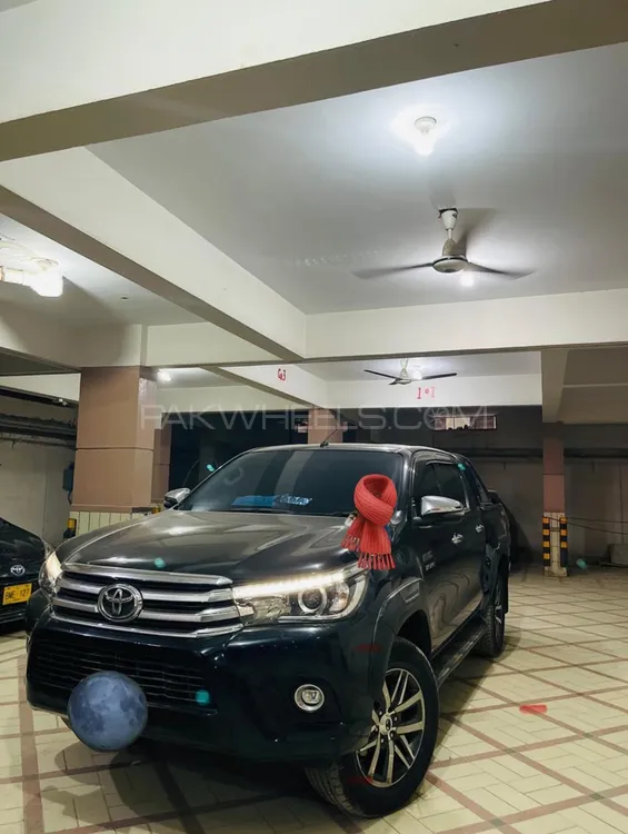 Toyota Hilux 2020 for Sale in Karachi Image-1
