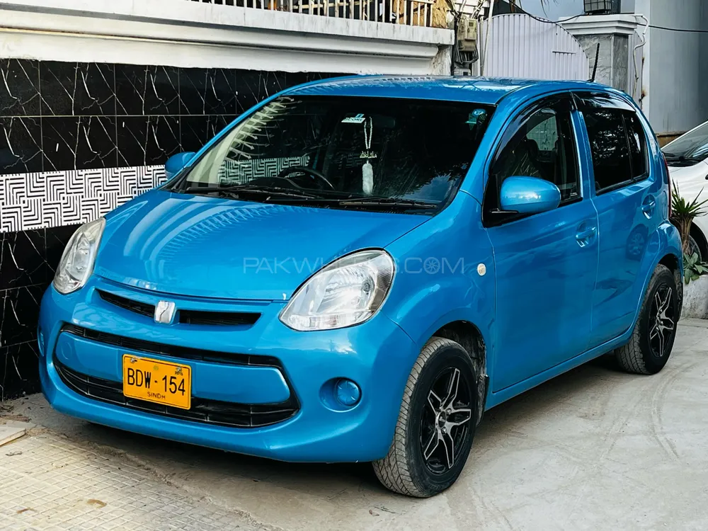 Toyota Passo 2014 for Sale in Karachi Image-1