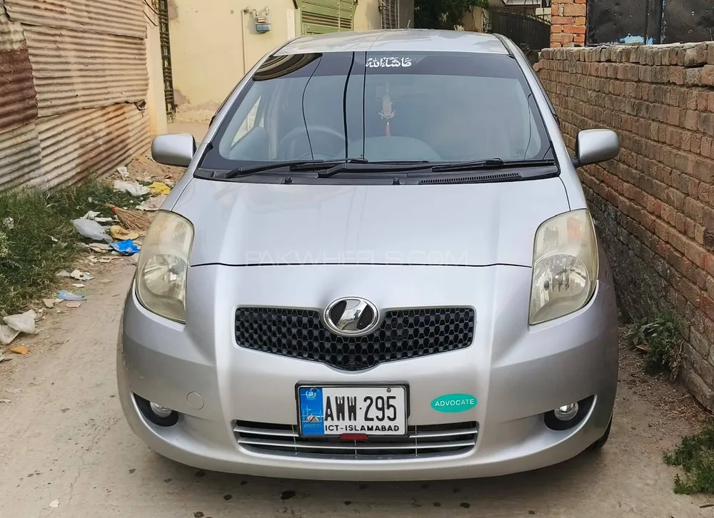 Toyota Vitz 2007 for Sale in Gujar Khan Image-1