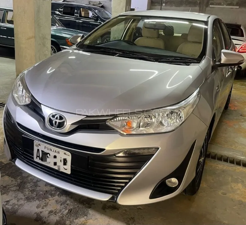 Toyota Yaris Sedan 2021 for Sale in Lahore Image-1