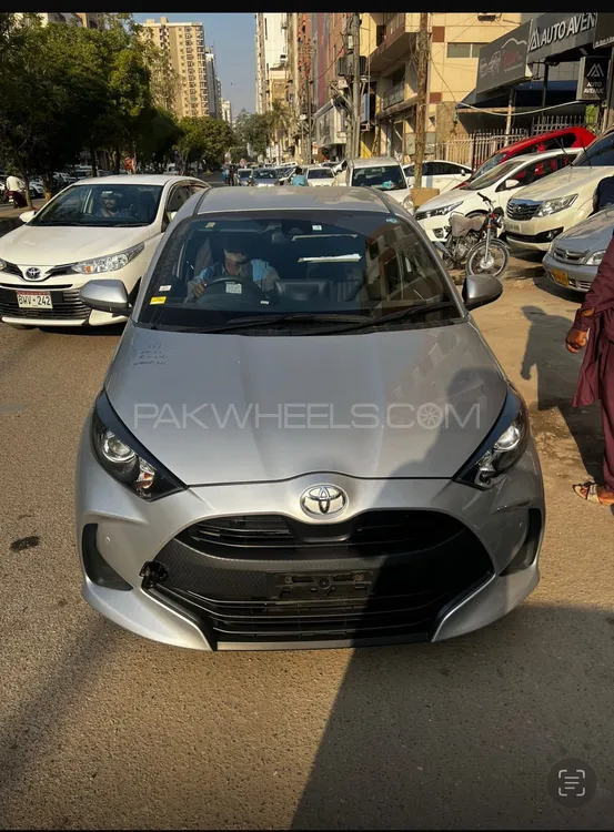 Toyota Yaris Hatchback 2020 for Sale in Karachi Image-1