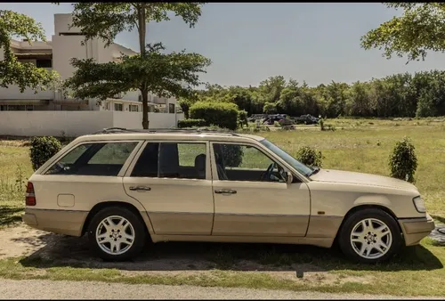 Mercedes Benz E Class Cabriolet 1988