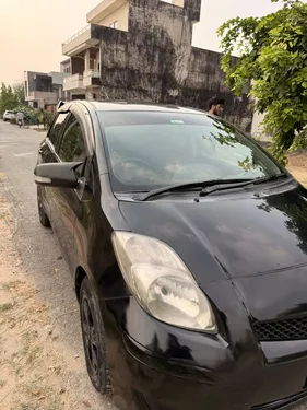 Toyota Vitz F 1.3 2008
