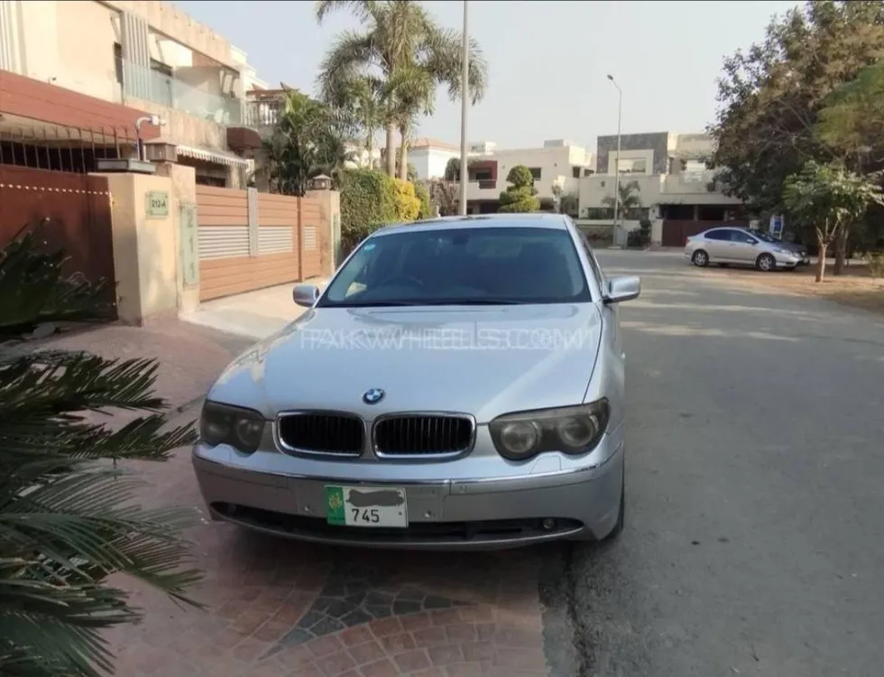 BMW 7 Series 2003 for Sale in Multan Image-1