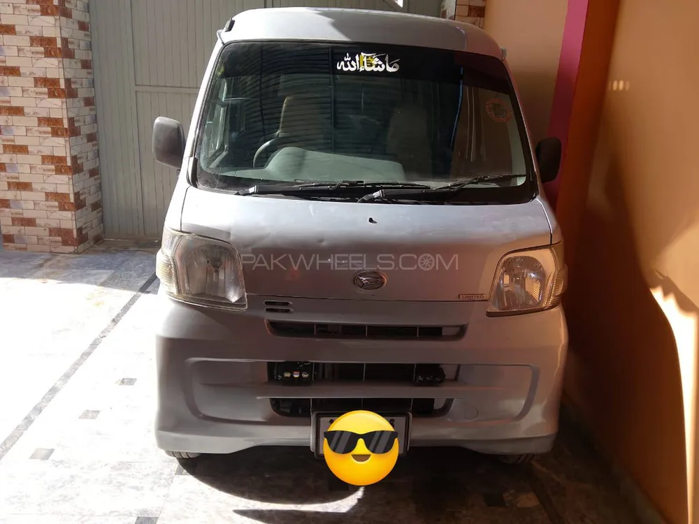 Daihatsu Hijet 2011 for Sale in Kohat Image-1