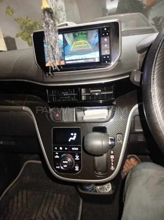 Daihatsu Move 2021 for Sale in Karachi Daihatsu Move 2021 for Sale in Karachi Image-13