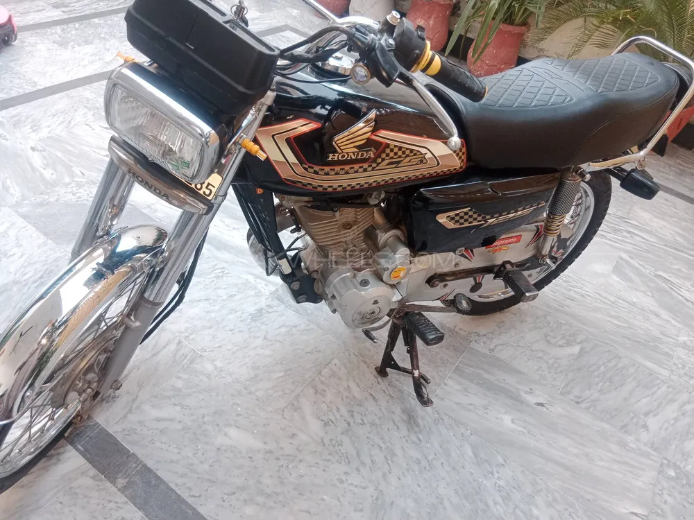 Honda CG 125 Special Edition 2019 for Sale Honda CG 125 Special Edition 2019 for Sale Image-4