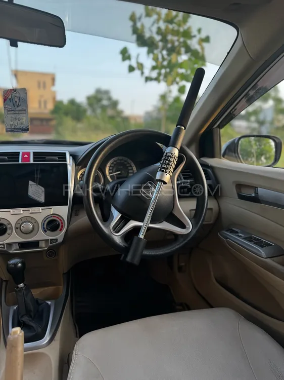 Honda City 2020 for Sale in Islamabad Image-1