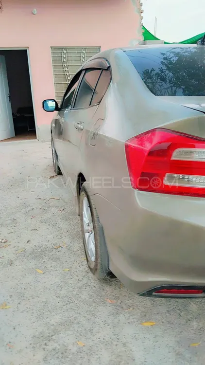 Honda City 2011 for Sale in Islamabad Image-1