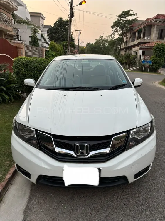 Honda City 2018 for Sale in Lahore Image-1
