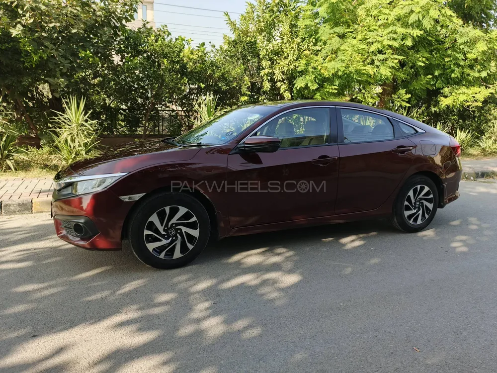 Honda Civic 2018 for Sale in Islamabad Image-1
