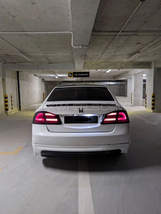 Honda Civic 2010 for Sale in Lahore Image-1