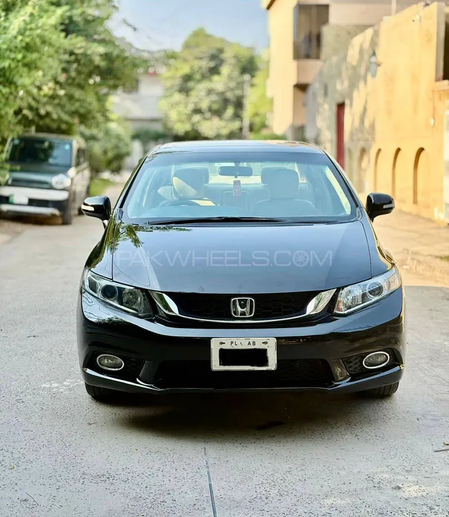 Honda Civic 2015 for Sale in Lahore Image-1